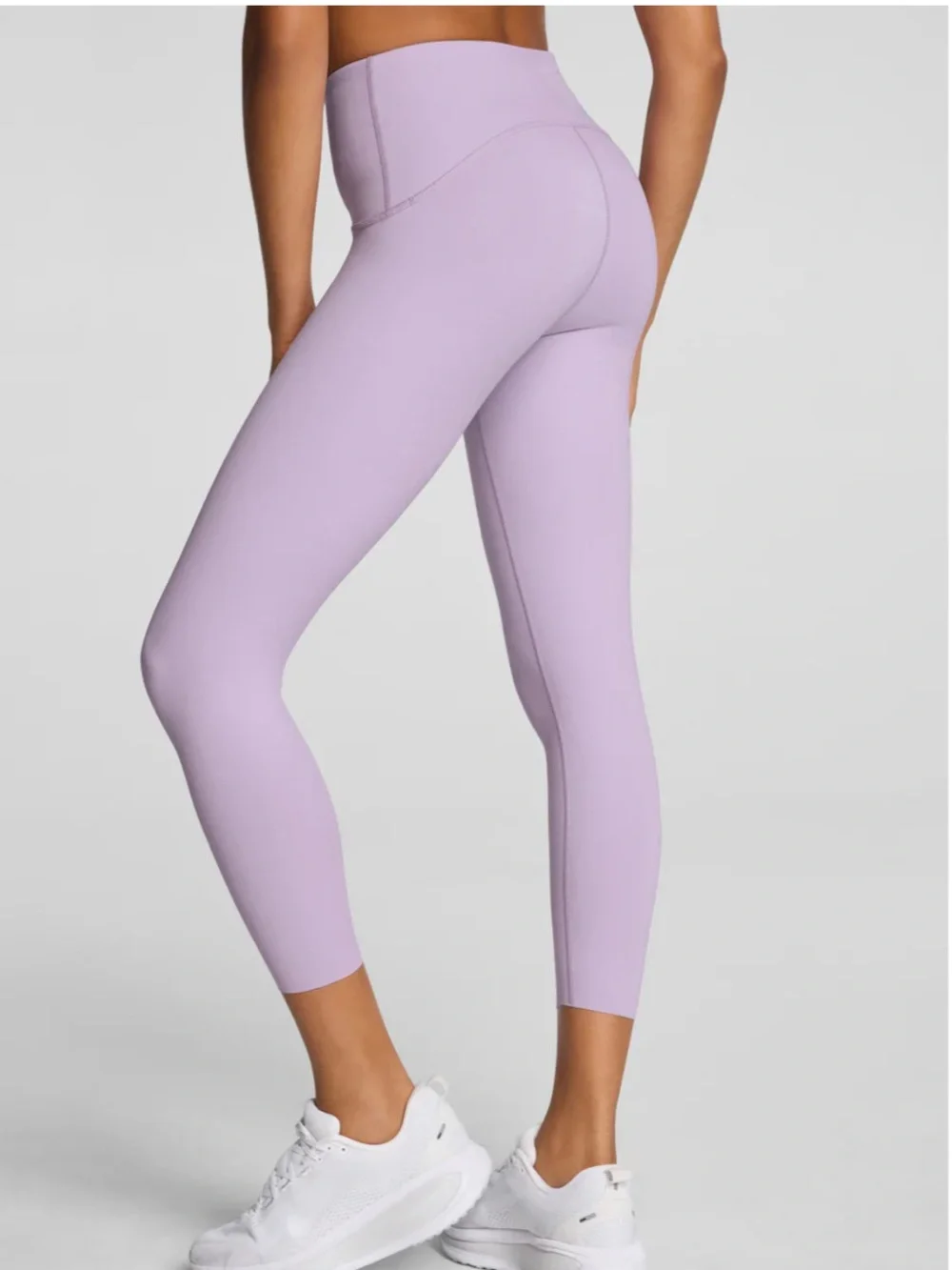 SPANXshape® Booty Boost®
7/8 Leggings in lavender - Picture 2 of 5